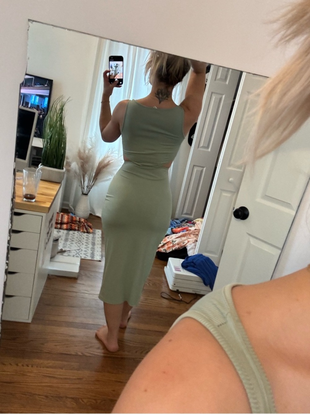 Sleeveless Sage Cutout Midi Dress with Side Slit - Picture 2 of 3